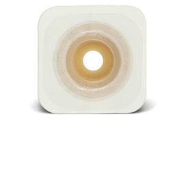 PLACCA CONVESSA MODELLABILE CON BARRIERA PROTETTIVA CON IDROCOLLOIDI E SUPPORTO MICROPOROSO CON SISTEMA DI AGGANCIO ADESIVO RIPOSIZIONABILE ESTEEM SYNERGY 33/45MM 5 PEZZI - Farmamood